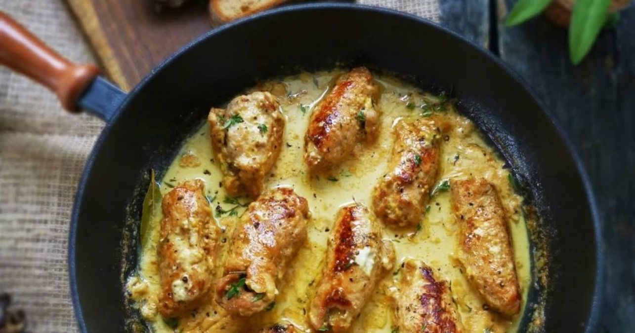 Крученики с начинкой - готовим в сметане - проверенный рецепт - Новости Вкусно Крученики с начинкой - готовим в сметане - проверенный рецепт - Новости Вкусно