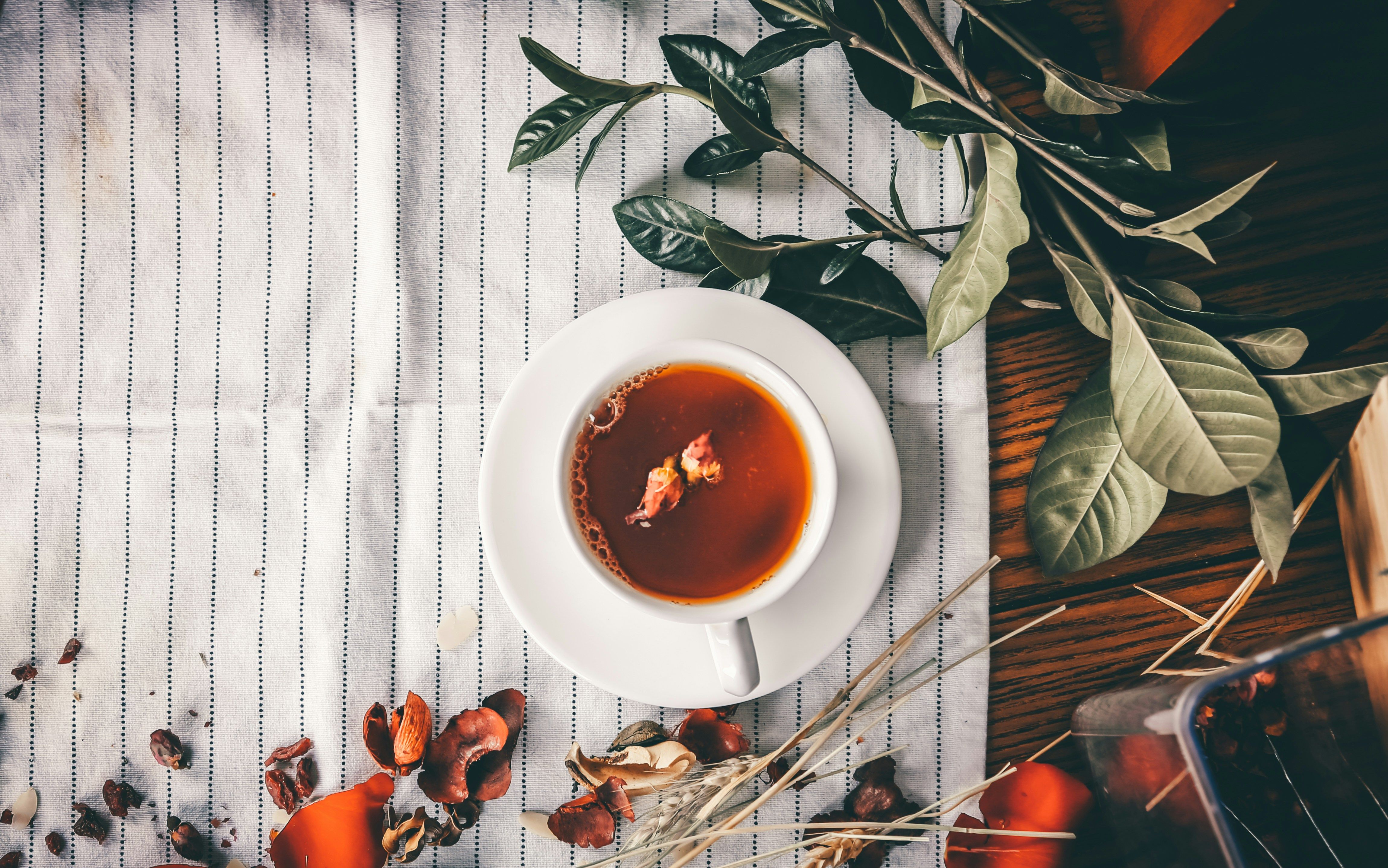 Любимый напиток Тараса Шевченко - приготовьте чай с ромом - простой рецепт - Новости Вкусно