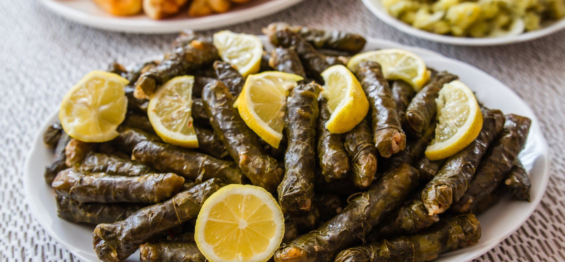 Сарма или долма - приготовьте вкусные крымскотатарские голубцы - пошаговый рецепт - Новости Вкусно Сарма или долма - приготовьте вкусные крымскотатарские голубцы - пошаговый рецепт - Новости Вкусно