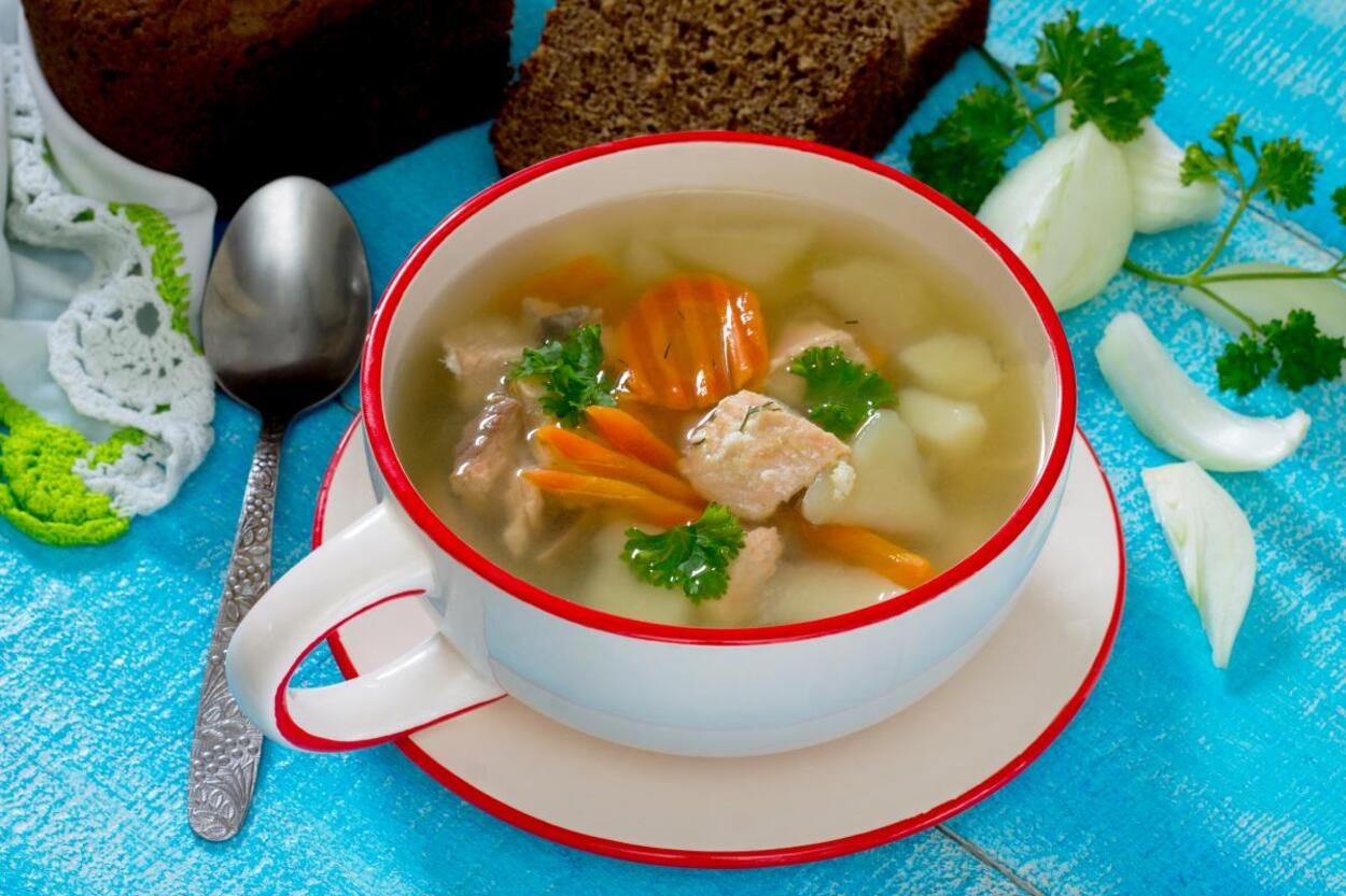 Рецепт рыбной ухи - приготовьте из карасей быстро и просто - Новости Вкусно Рецепт рыбной ухи - приготовьте из карасей быстро и просто - Новости Вкусно