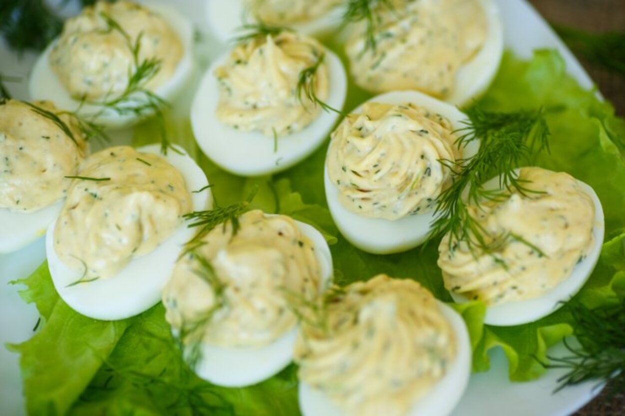 Яйца с хреном – рецепт на Пасху – приготовьте просто и вкусно - Новости Вкусно