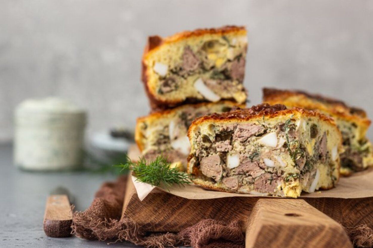 Пирог с печенью и яйцом - приготовьте просто - пошаговый рецепт - Новости Вкусно Пирог с печенью и яйцом - приготовьте просто - пошаговый рецепт - Новости Вкусно