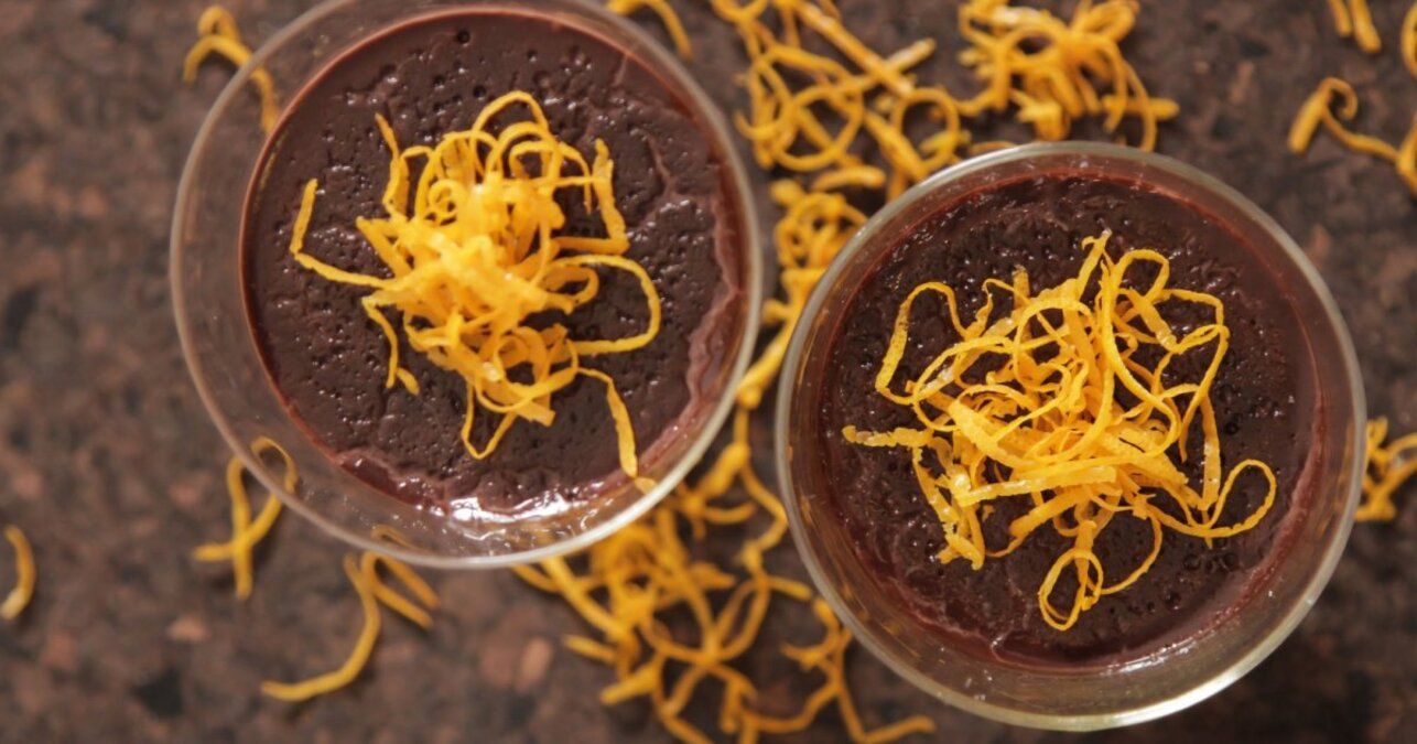Десерт на День матери - приготовьте шоколадный мусс из 2 ингредиентов - Новости Вкусно