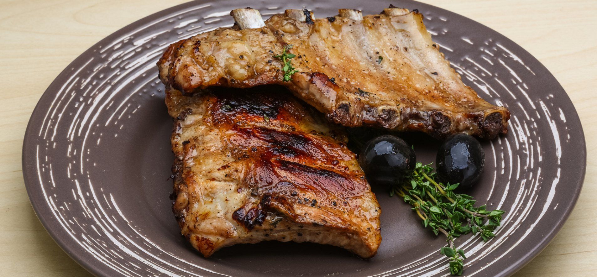 Як приготувати свинячі реберця у духовці - покроковий рецепт - Новини Смачно Як приготувати свинячі реберця у духовці - покроковий рецепт - Новини Смачно