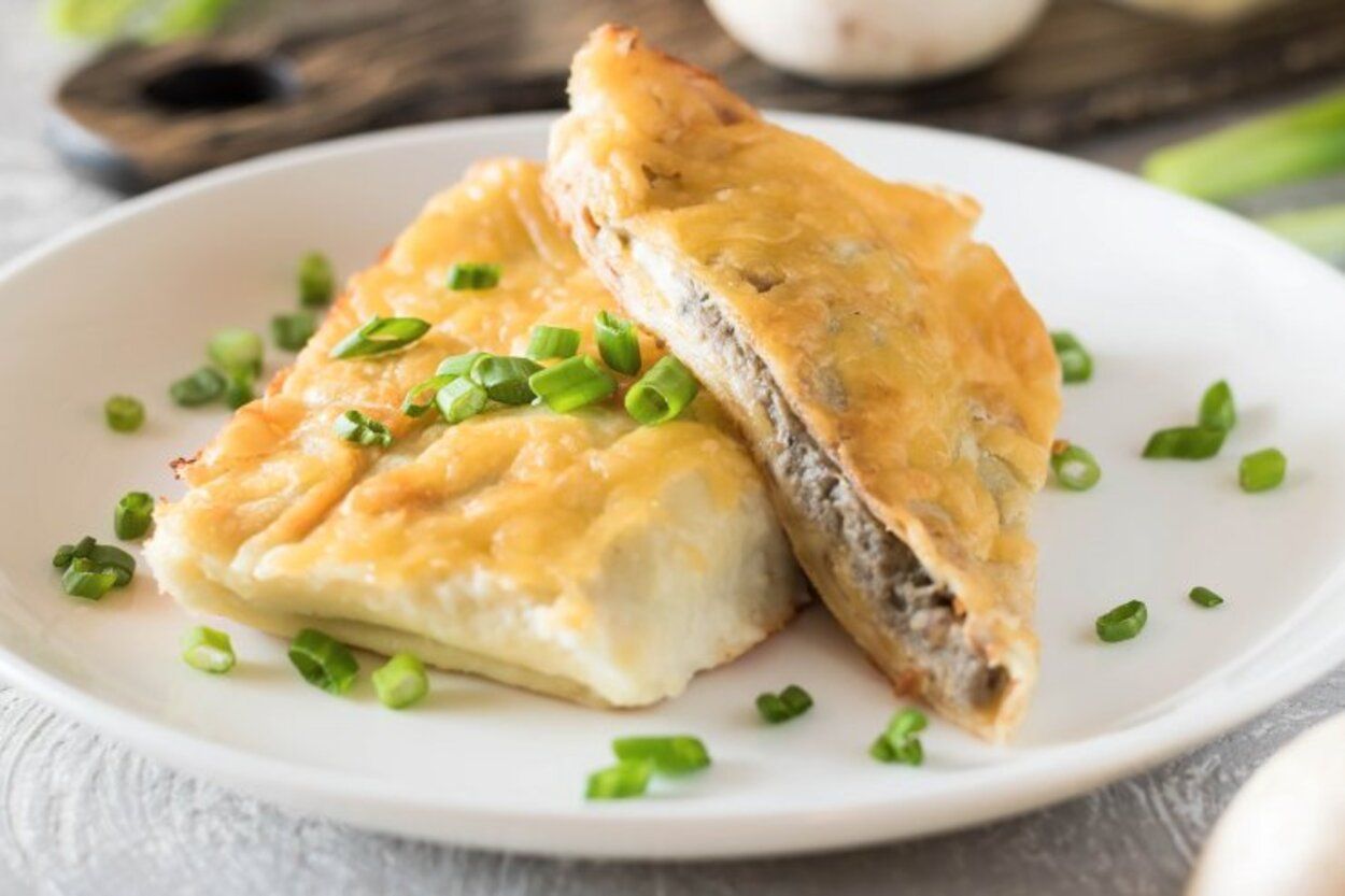 Ленивые чебуреки - приготовьте из лаваша - пошаговый рецепт - Новости Вкусно Ленивые чебуреки - приготовьте из лаваша - пошаговый рецепт - Новости Вкусно