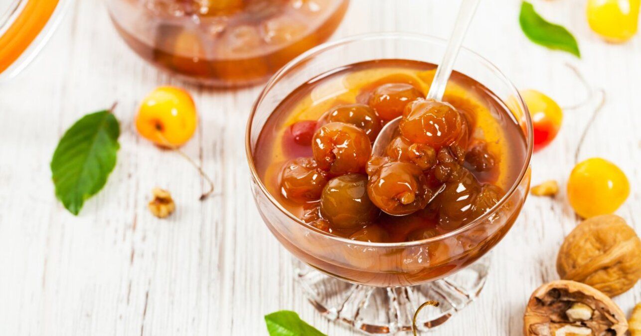 Черешневе варення - рецепт з волоськими горіхами - приготуйте просто - Новини Смачно