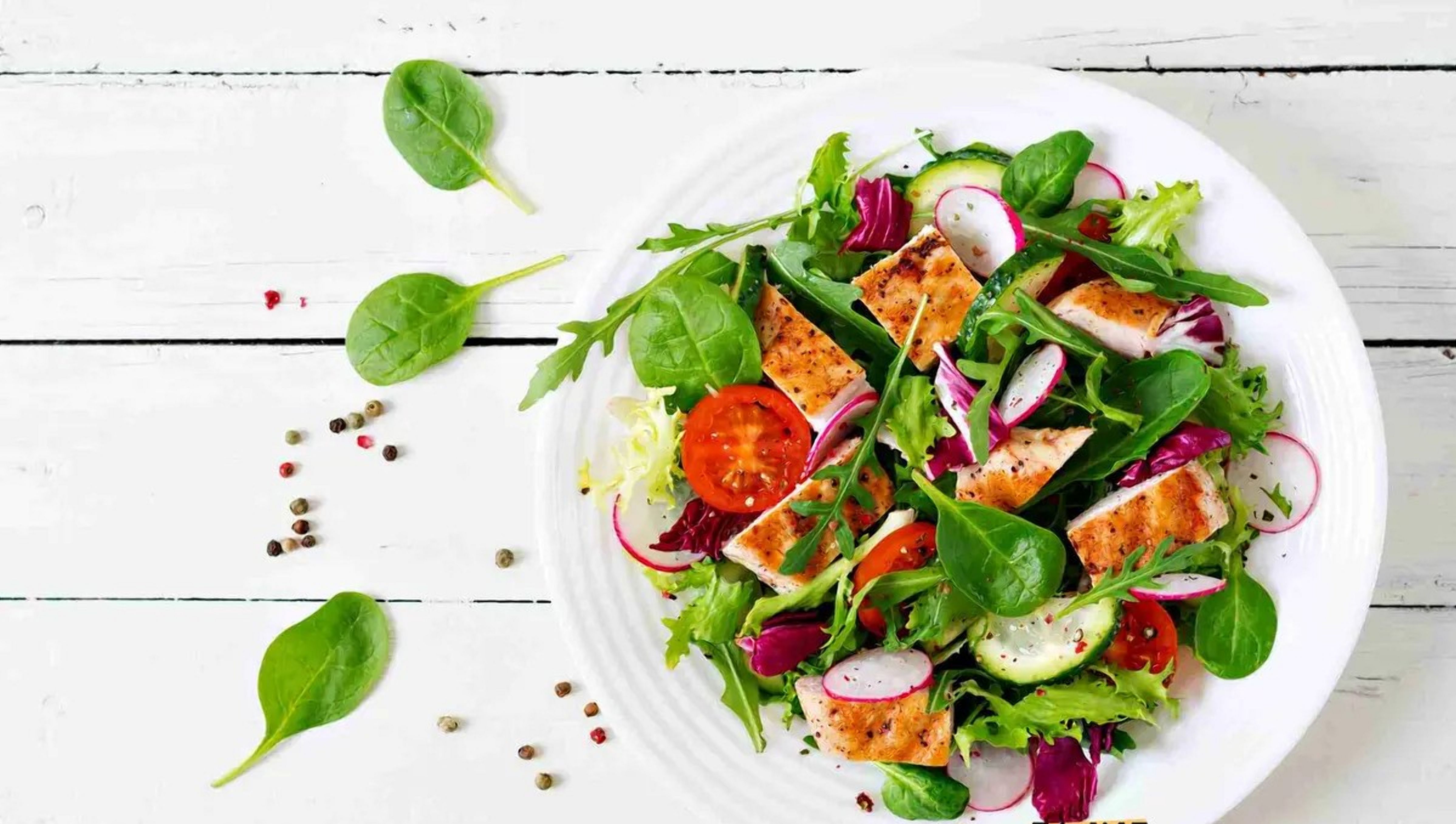 Какой салат можно приготовить к шашлыку Какой салат можно приготовить к шашлыку