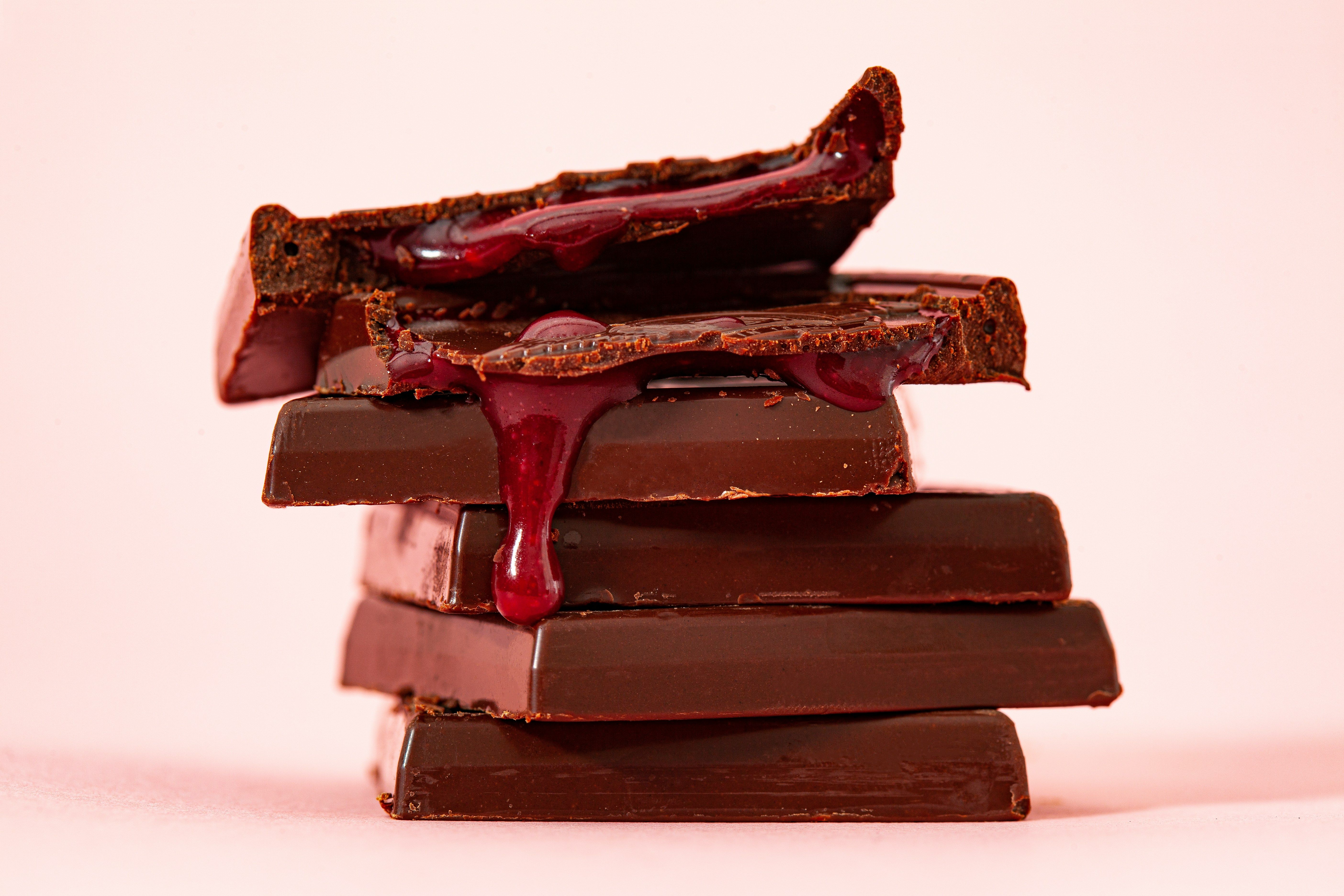 Скільки шоколаду можна з'їсти на день - дізнайтеся, щоб собі не нашкодити - Новини Смачно