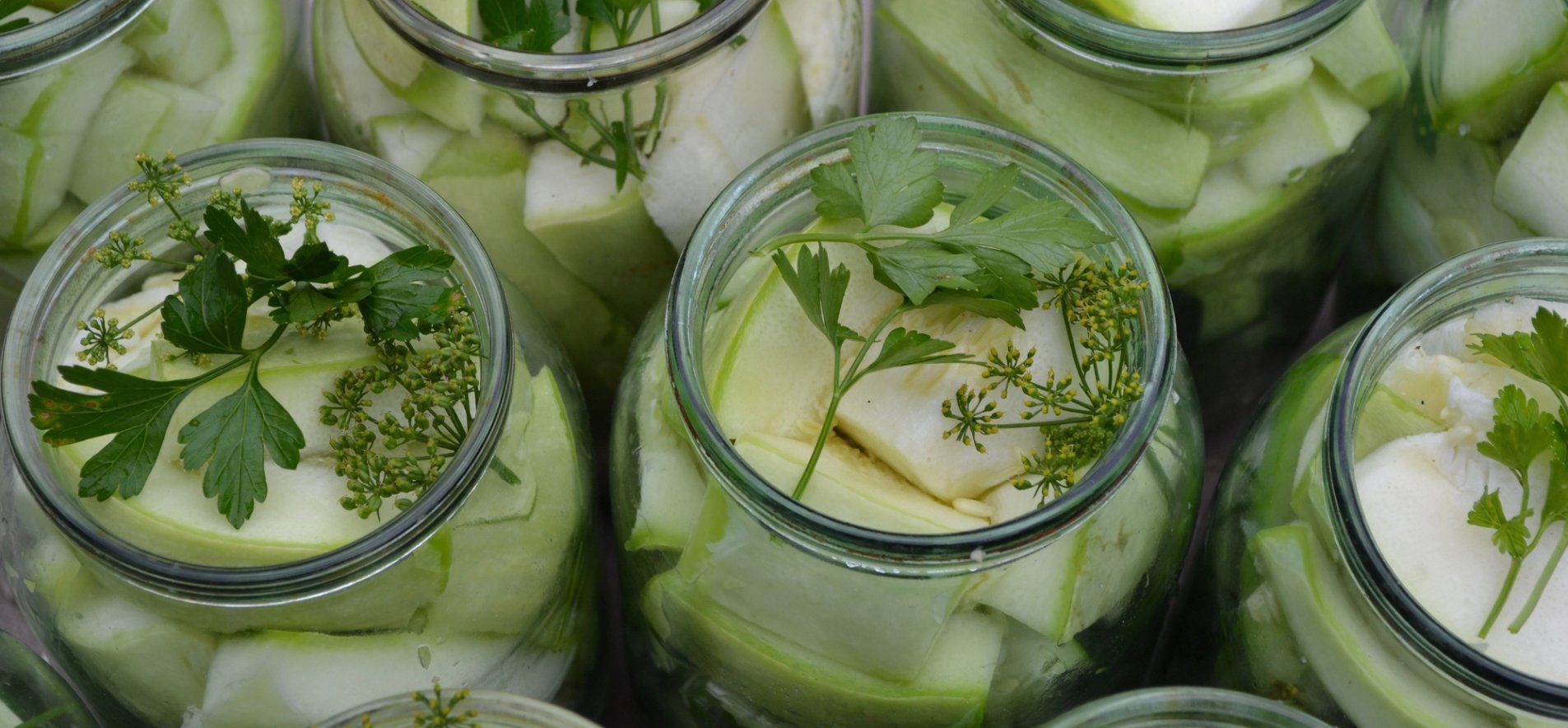 Малосольні кабачки - приготуйте швидко і просто - покроковий рецепт - Новини Смачно Малосольні кабачки - приготуйте швидко і просто - покроковий рецепт - Новини Смачно