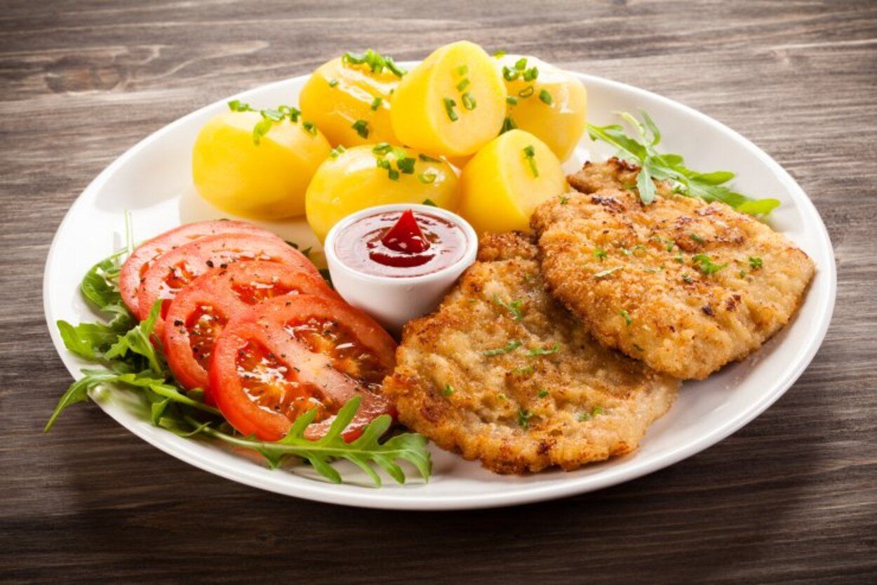 Швидка закуска з вафель - приготуйте з сосисками та картоплею - покроковий рецепт - Новини Смачно Швидка закуска з вафель - приготуйте з сосисками та картоплею - покроковий рецепт - Новини Смачно