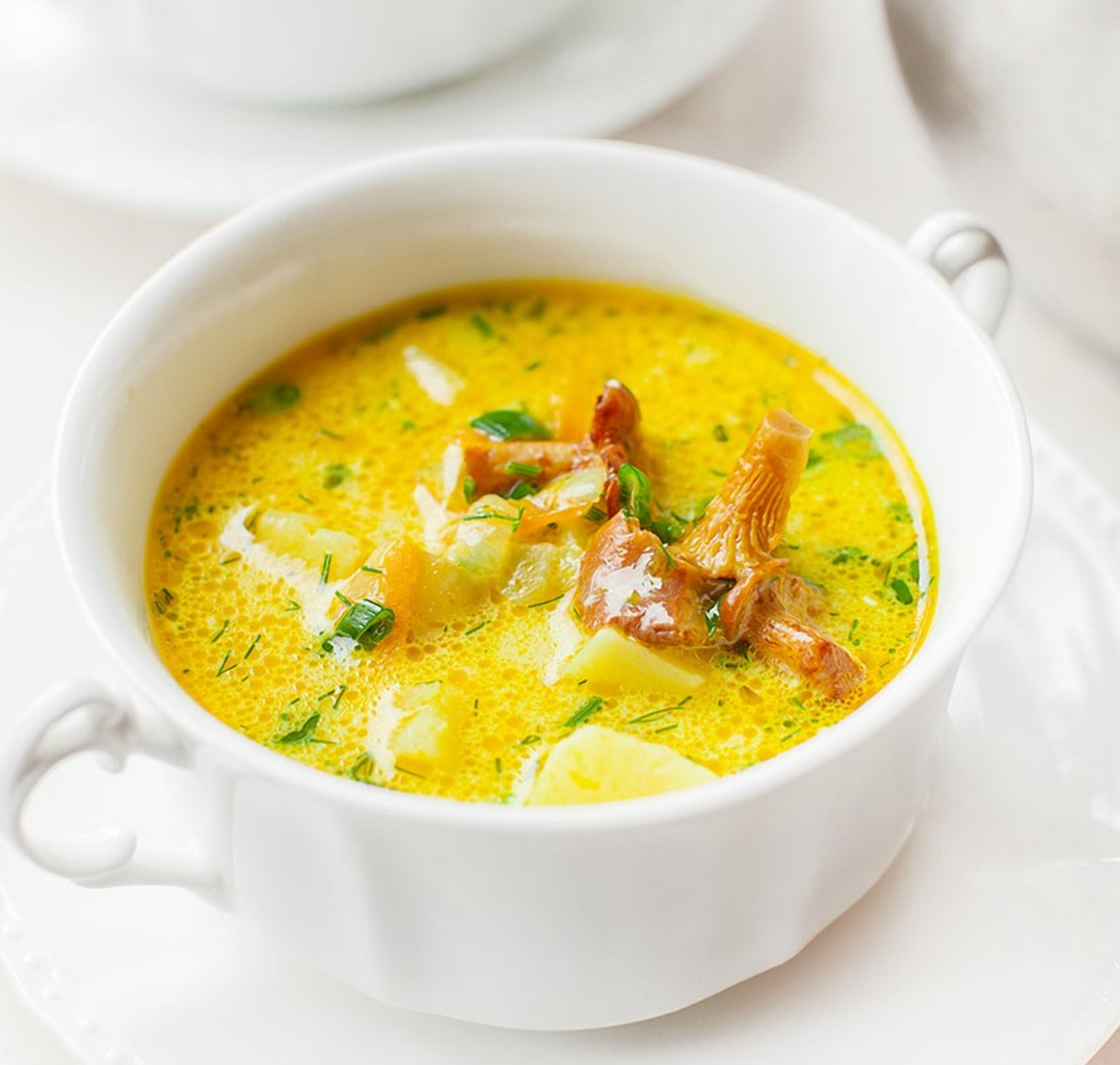 Как приготовить суп с лисичками Как приготовить суп с лисичками