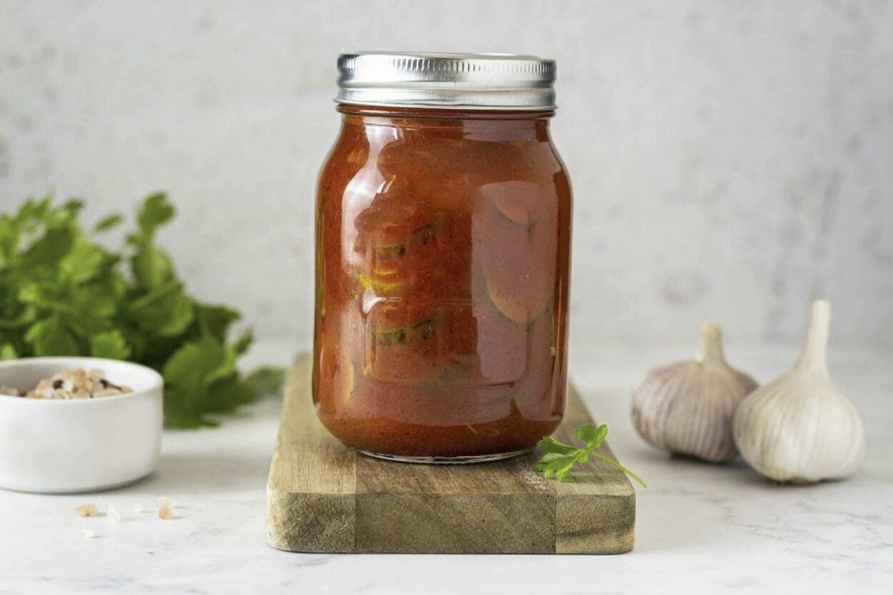 Консервовані огірки з кетчупом - приготуйте просто - покроковий рецепт - Новини Смачно