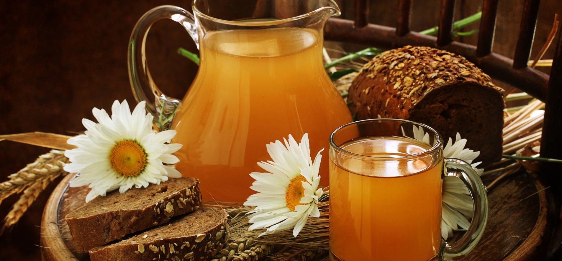 Домашній квас - приготуйте з бородинського хліба - покроковий рецепт - Новини Смачно Домашній квас - приготуйте з бородинського хліба - покроковий рецепт - Новини Смачно