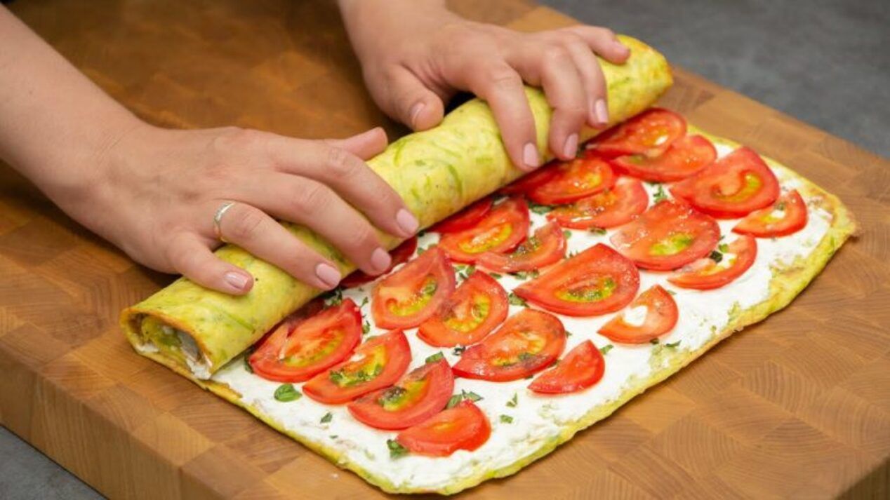 Как приготовить рулет из кабачков Как приготовить рулет из кабачков