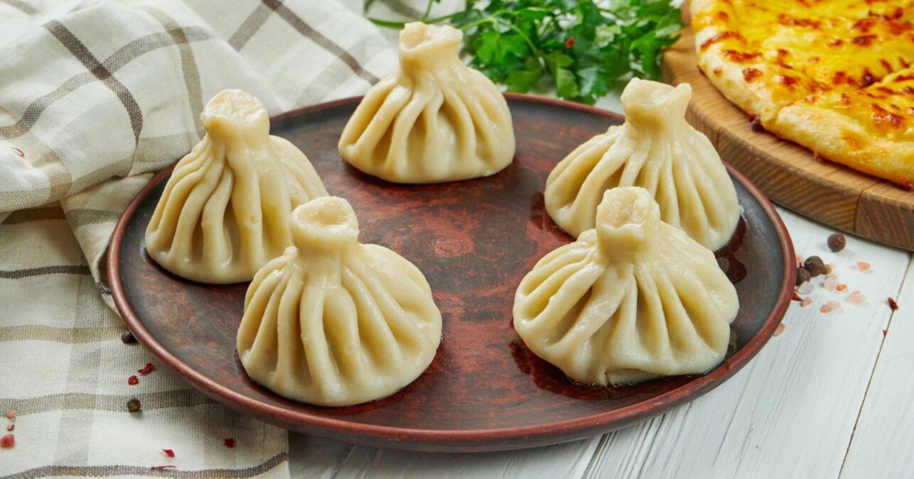 Как есть хинкали - можно ли есть хвостики от хинкали - Новости Вкусно Как есть хинкали - можно ли есть хвостики от хинкали - Новости Вкусно