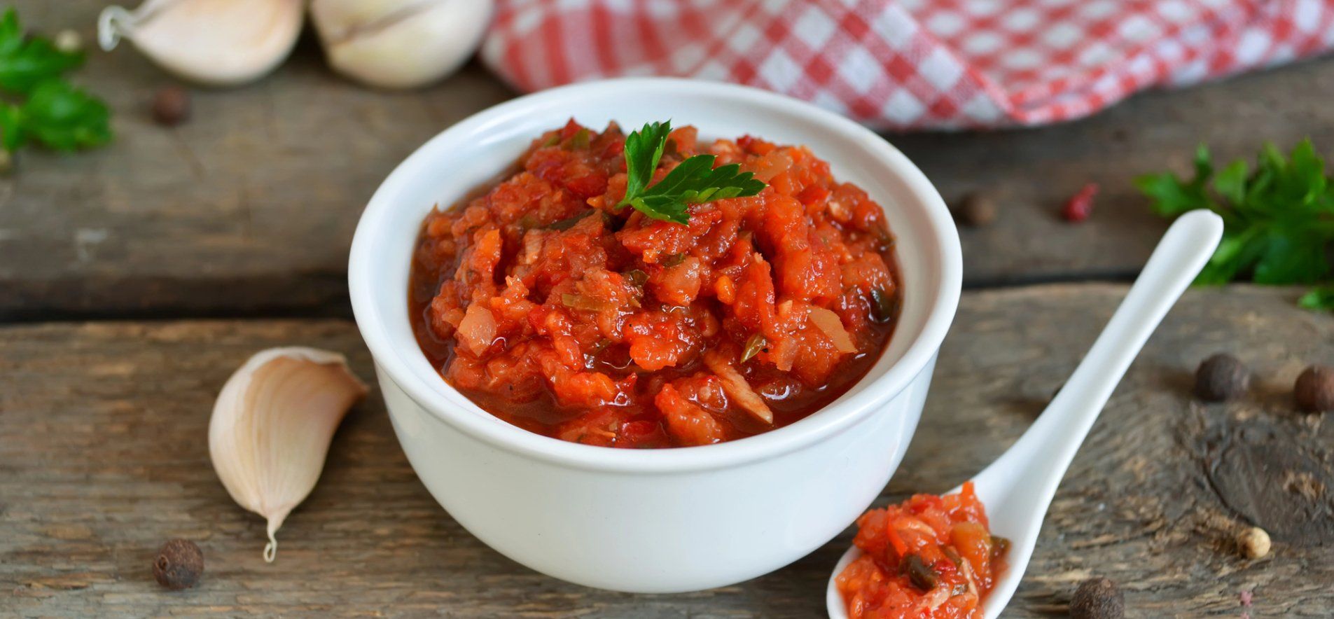 Сырая аджика - как приготовить аджику - пошаговый рецепт - Новости Вкусно Сырая аджика - как приготовить аджику - пошаговый рецепт - Новости Вкусно