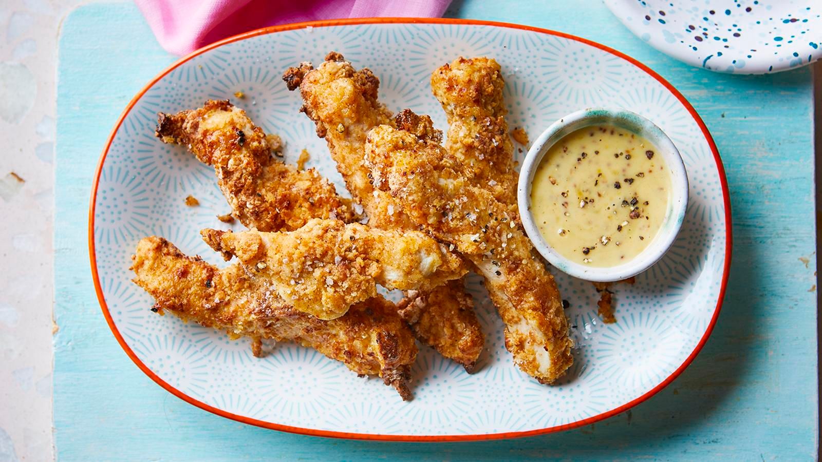 Как приготовить куриные стрипсы Как приготовить куриные стрипсы