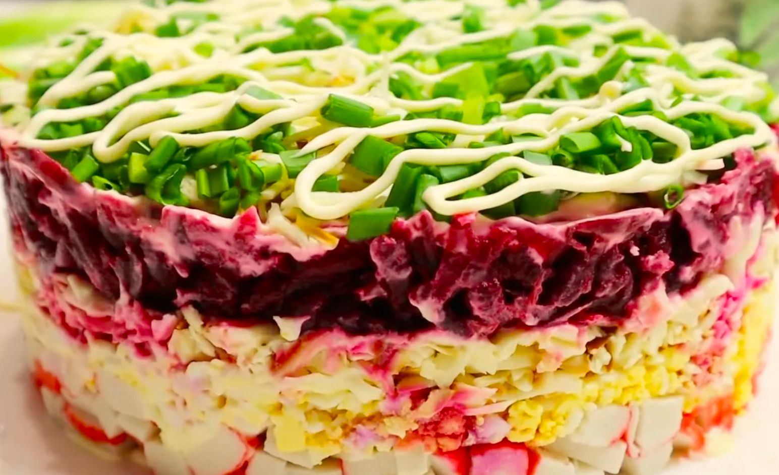 Новый салат с крабовыми палочками Новый салат с крабовыми палочками